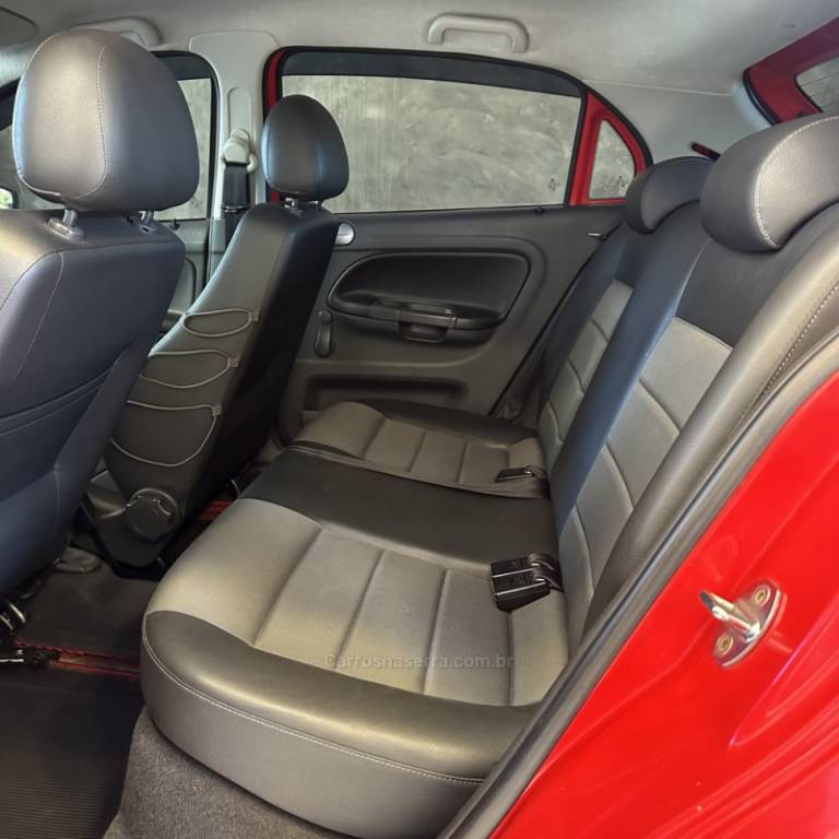 VOLKSWAGEN - GOL - 2012/2013 - Vermelha - R$ 34.900,00