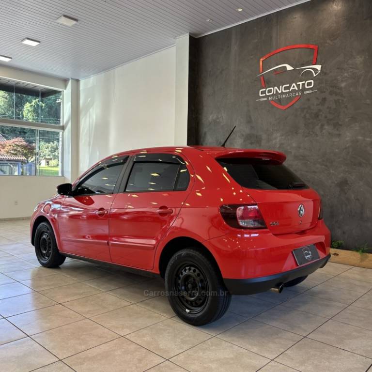 VOLKSWAGEN - GOL - 2012/2013 - Vermelha - R$ 34.900,00